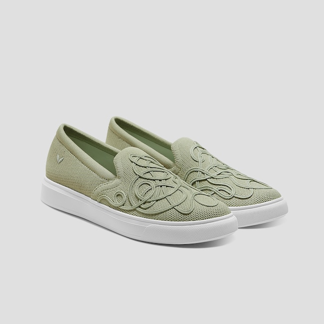 Classic Slip-On Unisex Sneakers (V-Tune)