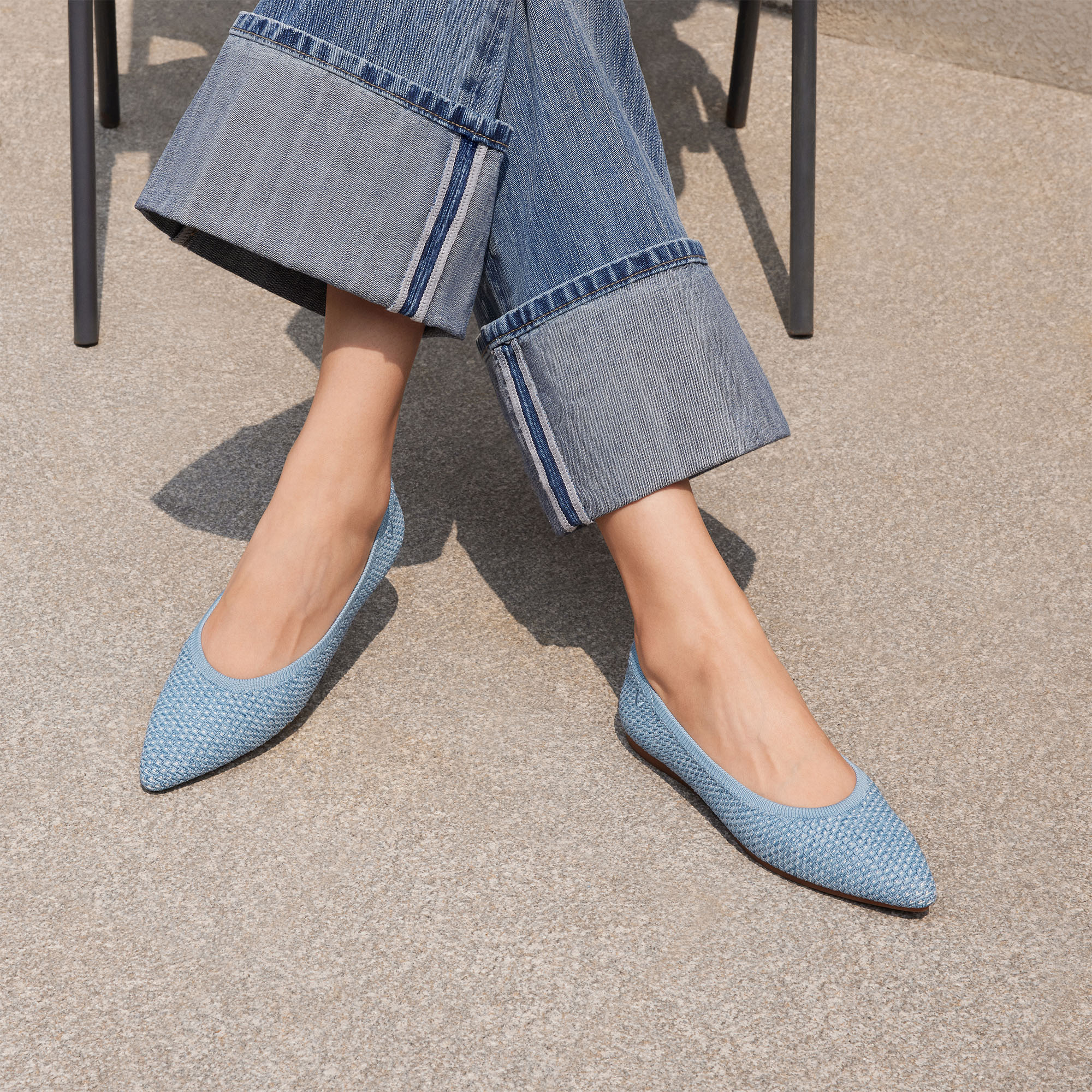 Aria 5 ° Pointed-Toe Ballet Flats in Light Denim Crochet | VIVAIA