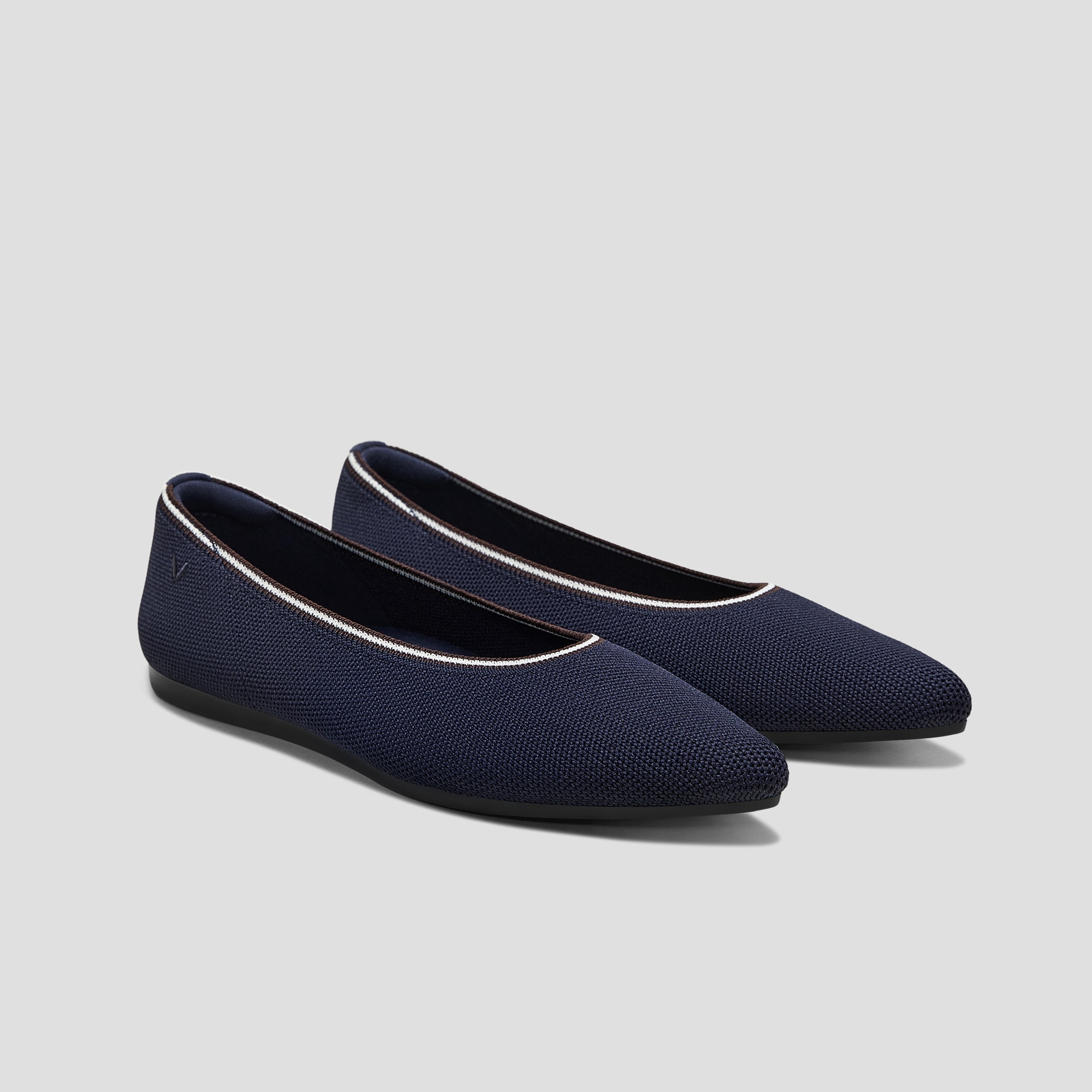 Aria 5° Women Comfortable Pointed Flats with Arch Support | VIVAIA