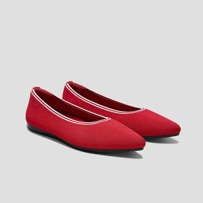 Pointed-Toe Ballet Flats (Aria 5°)