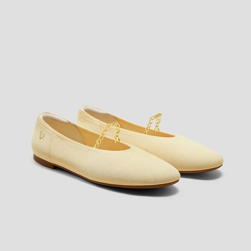 Almond-Toe Pressure-Free Flats (Nubia) + Cuban Chain, BUTTER YELLOW + GOLD, EU35 | VIVAIA