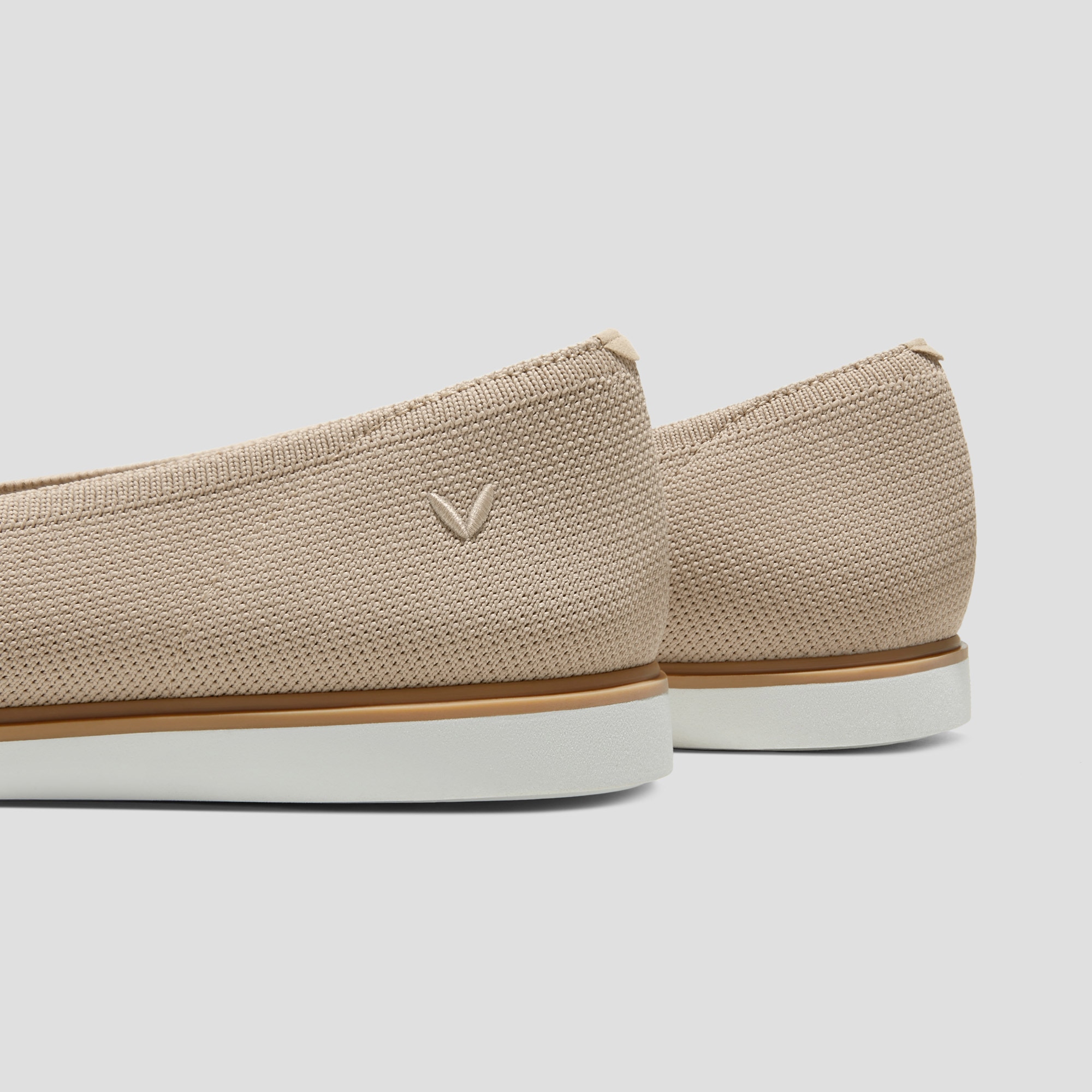 VIVAIA　ビバイア　Veronica　23.5 Pointed-Toe Bow Loafers (Michelle2.0), Denim Blue, EU39 | VIVAIA
