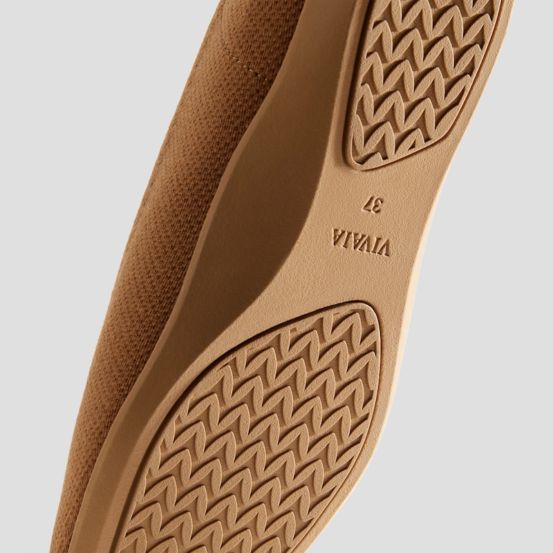 Lightweight Square-Toe V-Cut Flats (Margot Walker), CARAMEL WOOL, EU35 | VIVAIA