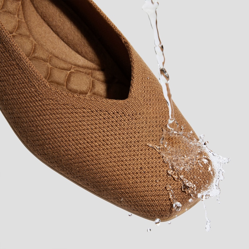 Lightweight Square-Toe V-Cut Flats (Margot Walker), CARAMEL WOOL, EU35 | VIVAIA