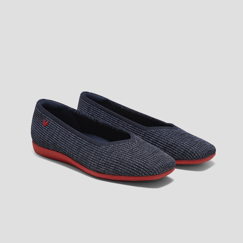 Lightweight Square-Toe V-Cut Flats (Margot Walker), DK.DENIM RUBY RED, EU35 | VIVAIA