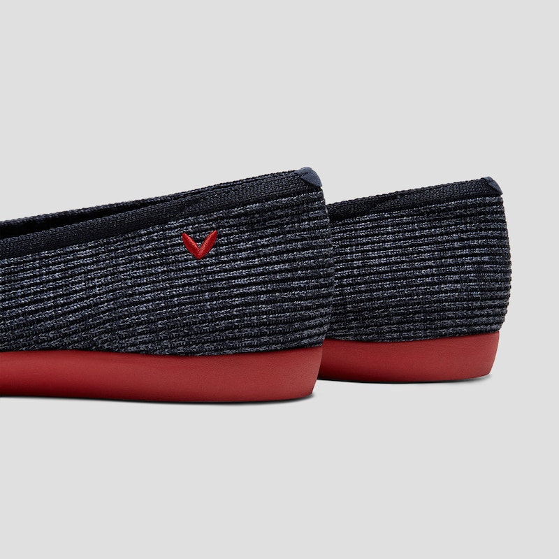 Lightweight Square-Toe V-Cut Flats (Margot Walker), DK.DENIM RUBY RED, EU35 | VIVAIA