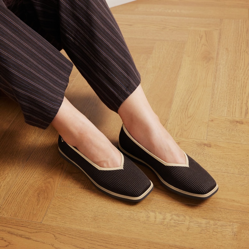Square-Toe All-Day Standing Flats (Mabel), DK.CHOCOLATE NUDE, EU35 | VIVAIA