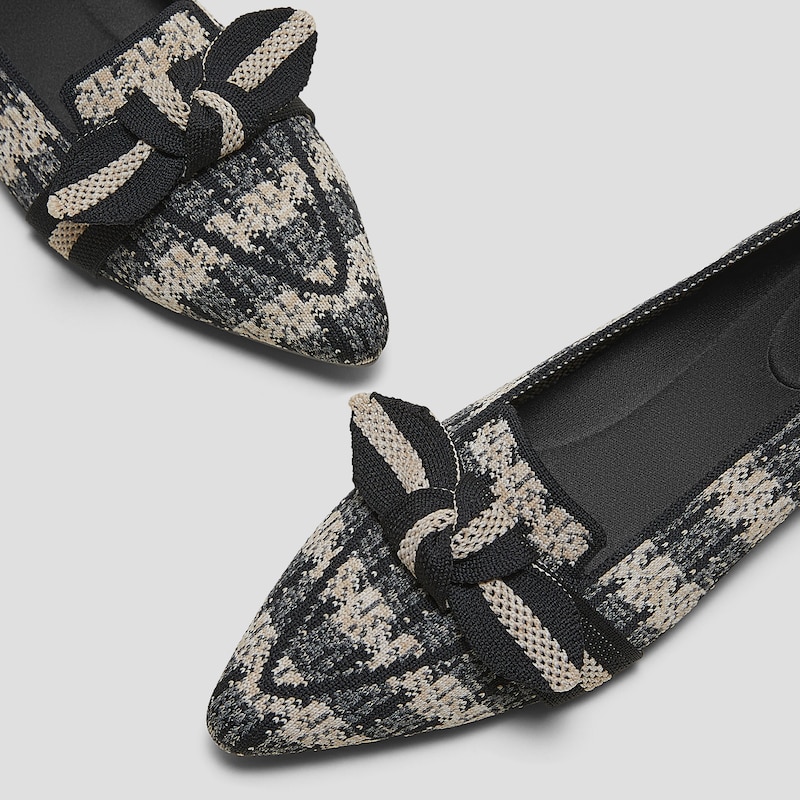 Pointed-Toe Bow Loafers (Michelle 2.0), BLACK WHITE WOOLEN, EU35 | VIVAIA
