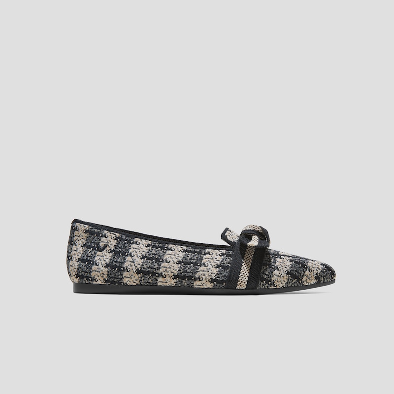Pointed-Toe Bow Loafers (Michelle 2.0), BLACK WHITE WOOLEN, EU35 | VIVAIA