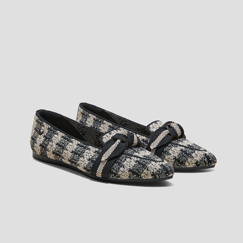 Pointed-Toe Bow Loafers (Michelle 2.0), BLACK WHITE WOOLEN, EU35 | VIVAIA