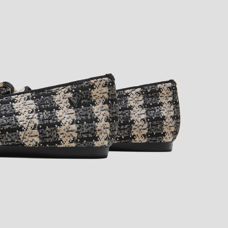 Pointed-Toe Bow Loafers (Michelle 2.0), BLACK WHITE WOOLEN, EU35 | VIVAIA