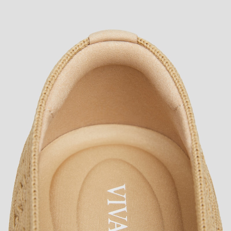 Lace-Up Derby Flats (Cristina)