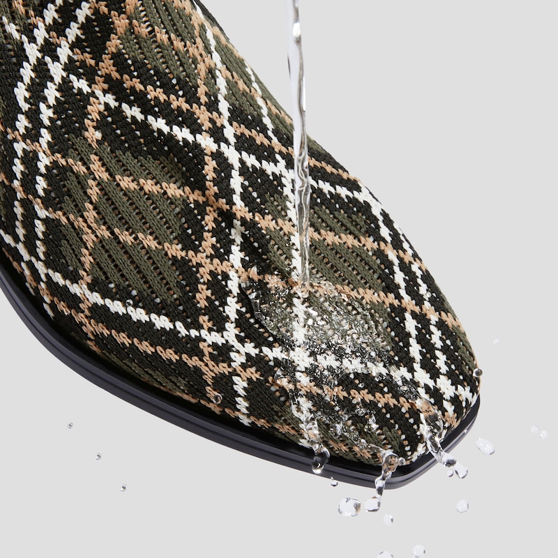 Slip-On Square-Toe Ankle Chelsea Boots (Ryan Slip-On), DARK OLIVE LINED PLAID, EU35 | VIVAIA
