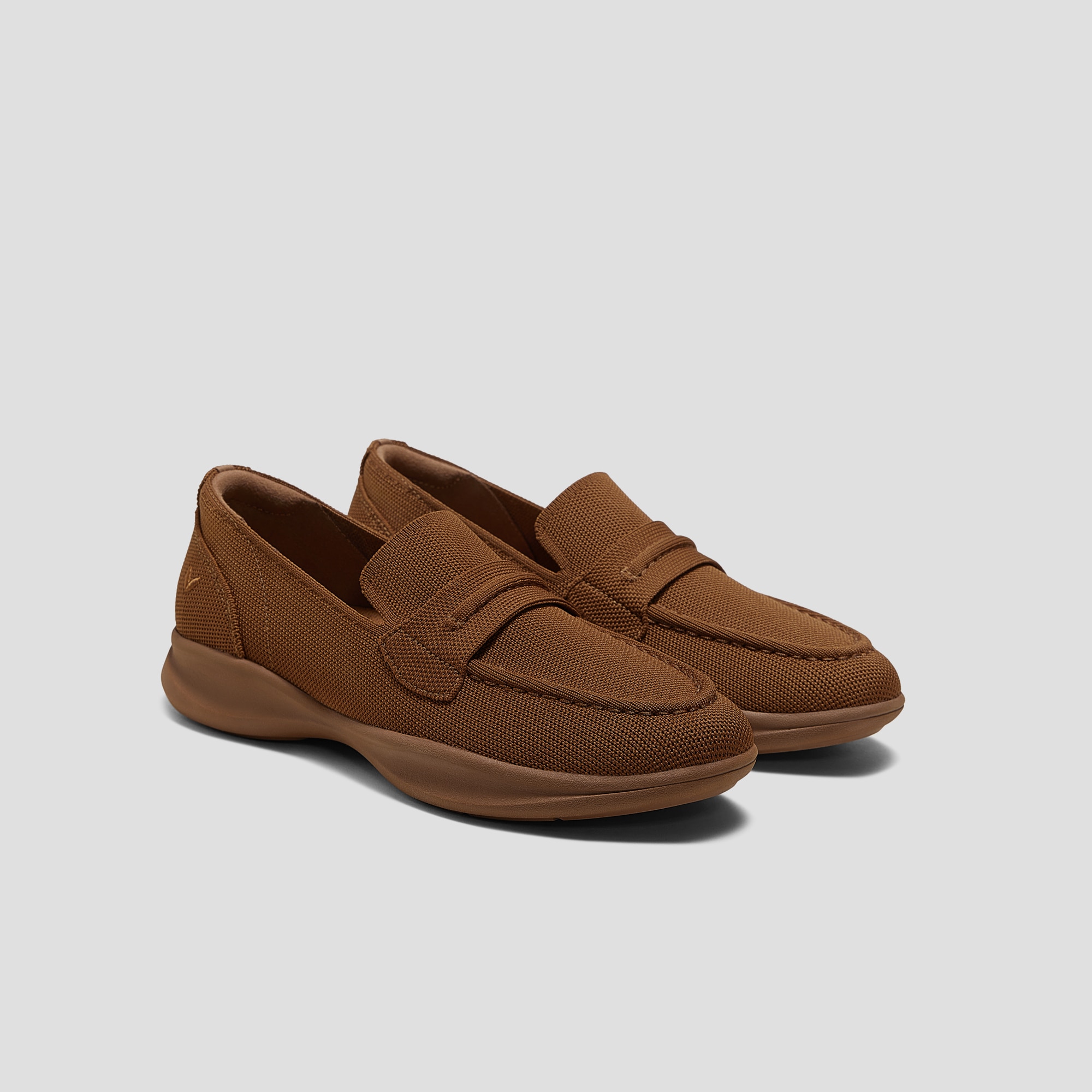 vivaia 靴 23.5 Ena Water-Repellent Round-Toe Sneaker Loafers (Ivana), CARAMEL