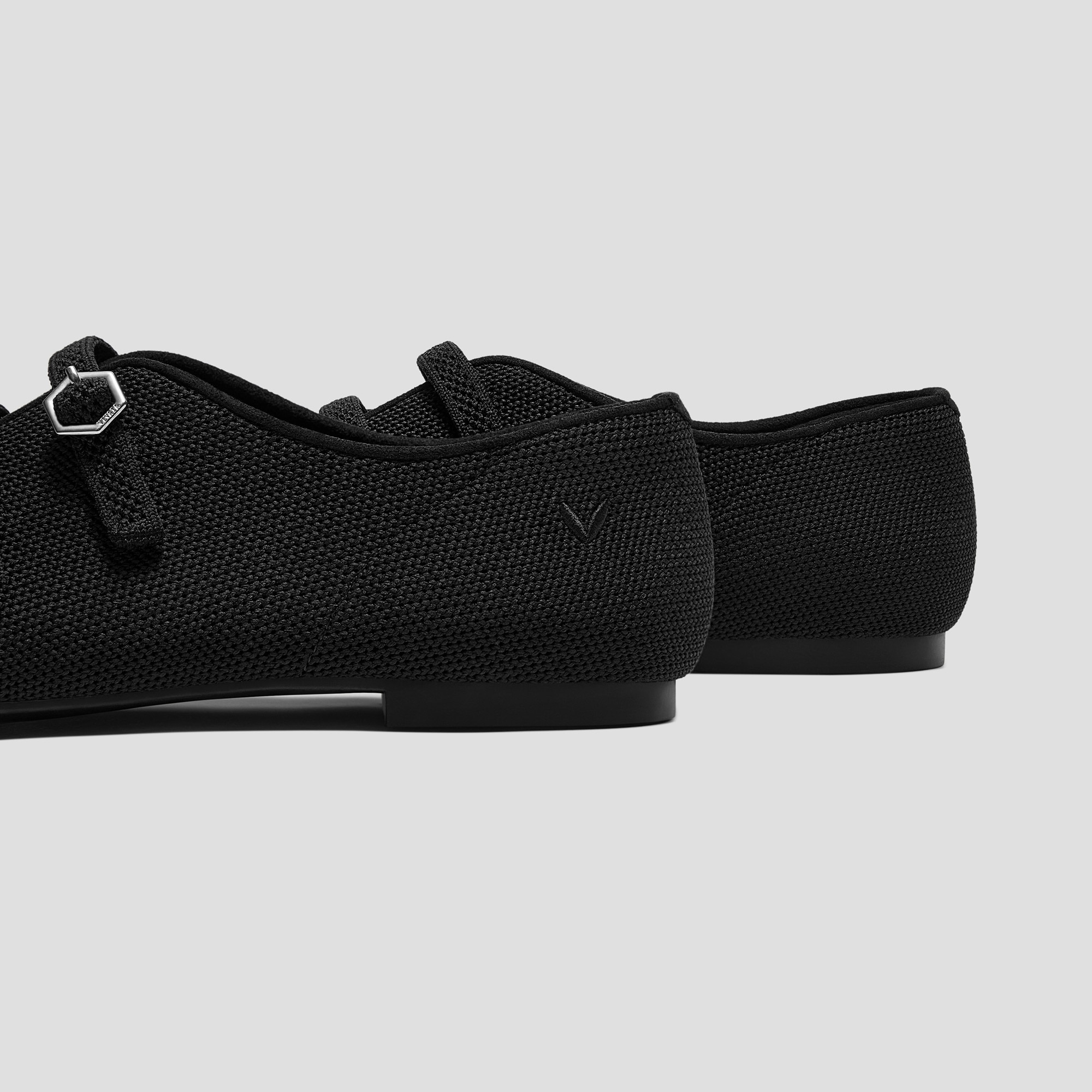 Twin-Strap Flats（Natalie）, Black, EU35 | VIVAIA