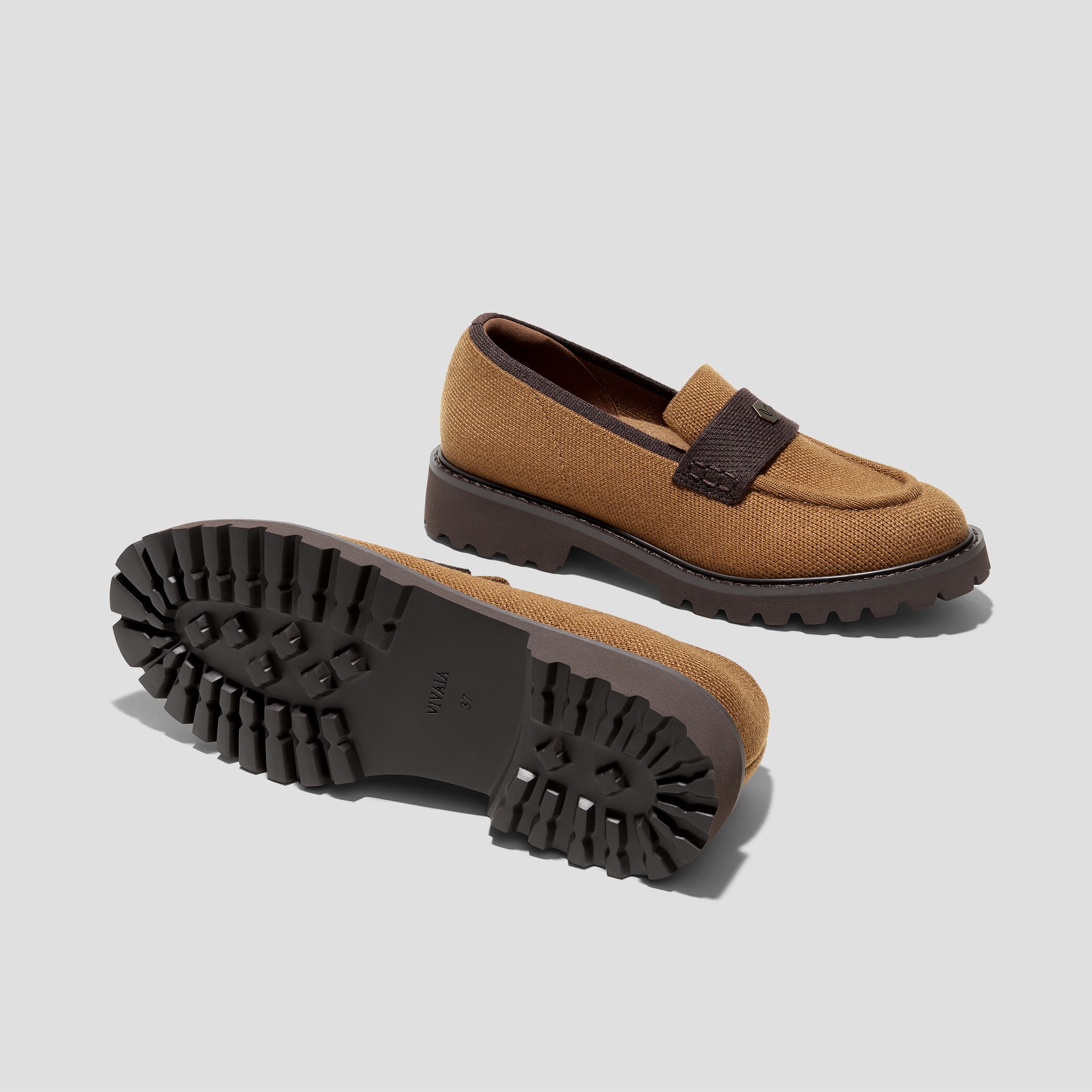 Round-Toe Platform Chunky Heel Loafers (Francesca), CARAMEL DARK