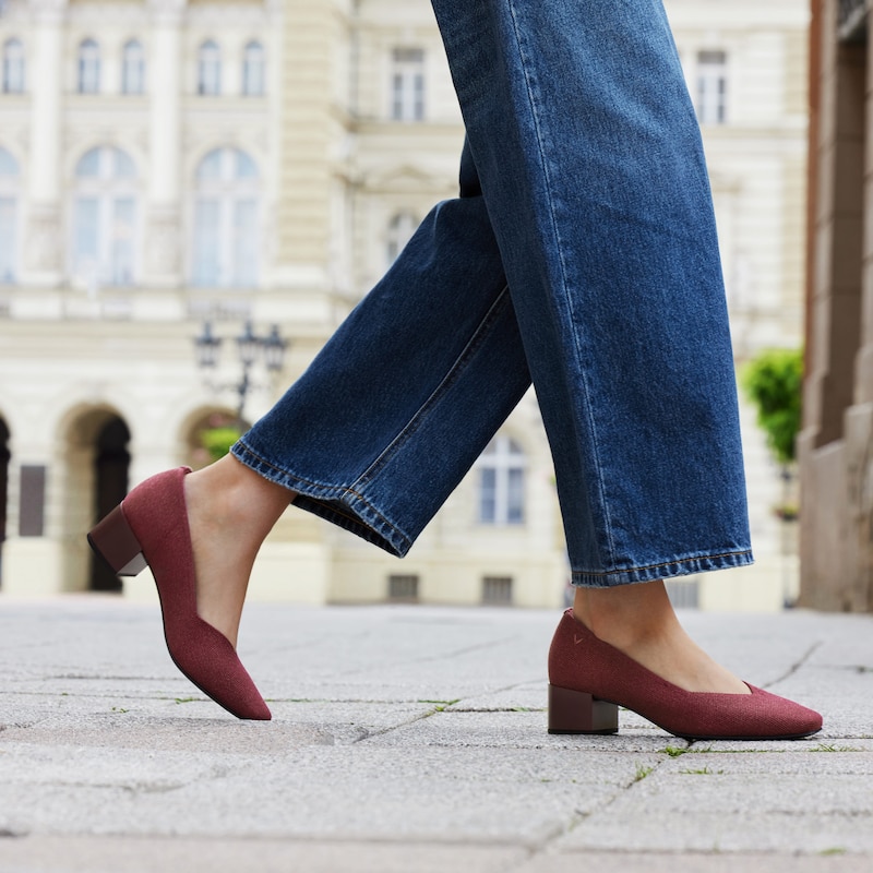 Square-Toe Stress Free Chunky Heels (Megan), BORDEAUX METALLIC, EU35 | VIVAIA