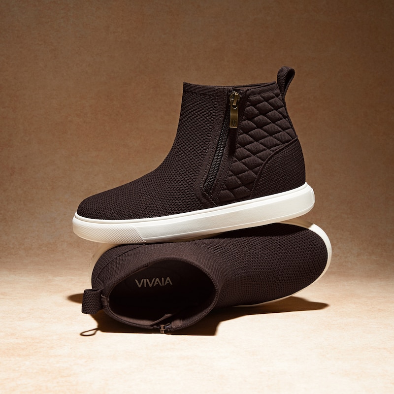 Round-Toe Hidden Wedge Sneakers (Casey), DARK CHOCOLATE, EU35 | VIVAIA
