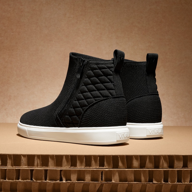 Round-Toe Hidden Wedge Sneakers (Casey), Black, EU35 | VIVAIA