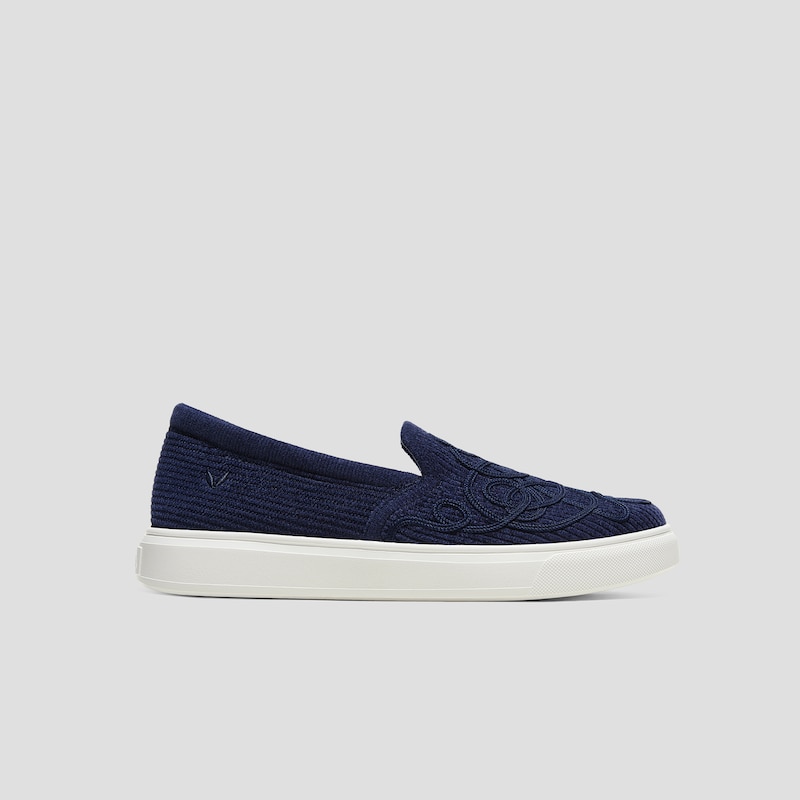 Classic Slip-On Unisex Sneakers (V-Tune), NAVY VELVET, EU38 | VIVAIA