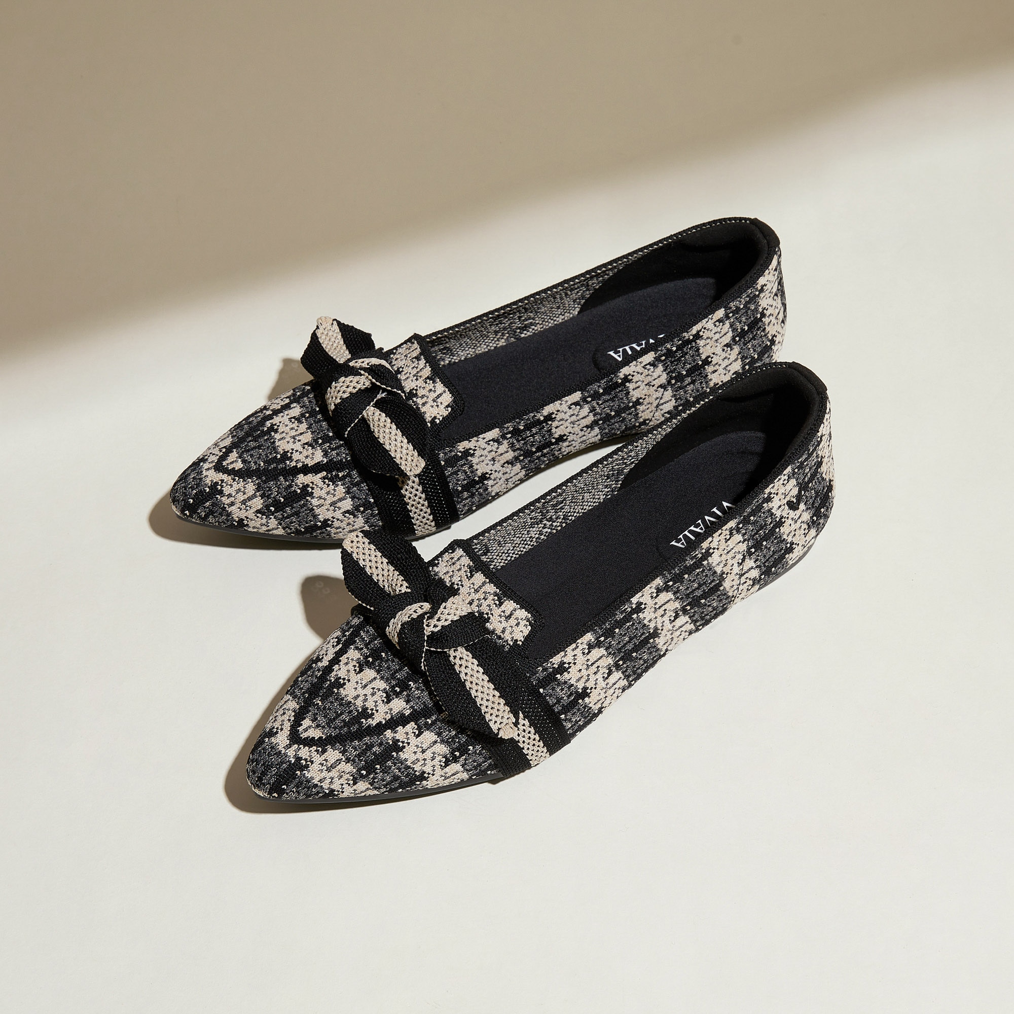 Pointed-Toe Bow Loafers (Michelle 2.0), BLACK ALMOND WOOLEN, EU35