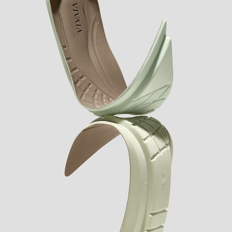 Pointed-Toe Dual-Cushion City Flats (Ecostitch™️ Flat Pro), TAUPE, EU39 | VIVAIA