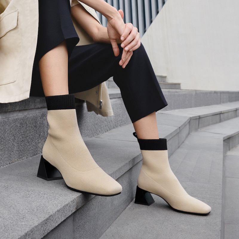 Square-Toe Water-Repellent Block Heeled Boots (Regina Pro), ALMOND BLACK, EU39 | VIVAIA