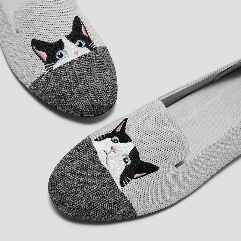 Round-Toe Embroidered Loafers (Audrey), OYSTER RICH GREY - MOO CAT, EU39 | VIVAIA