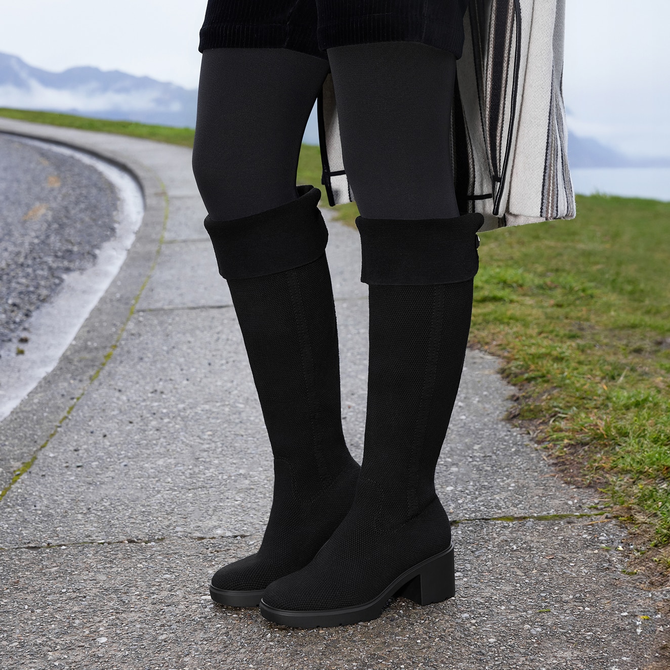 Fold-Over Square-Toe Knee-High Boots (Gia), Black, EU39 | VIVAIA