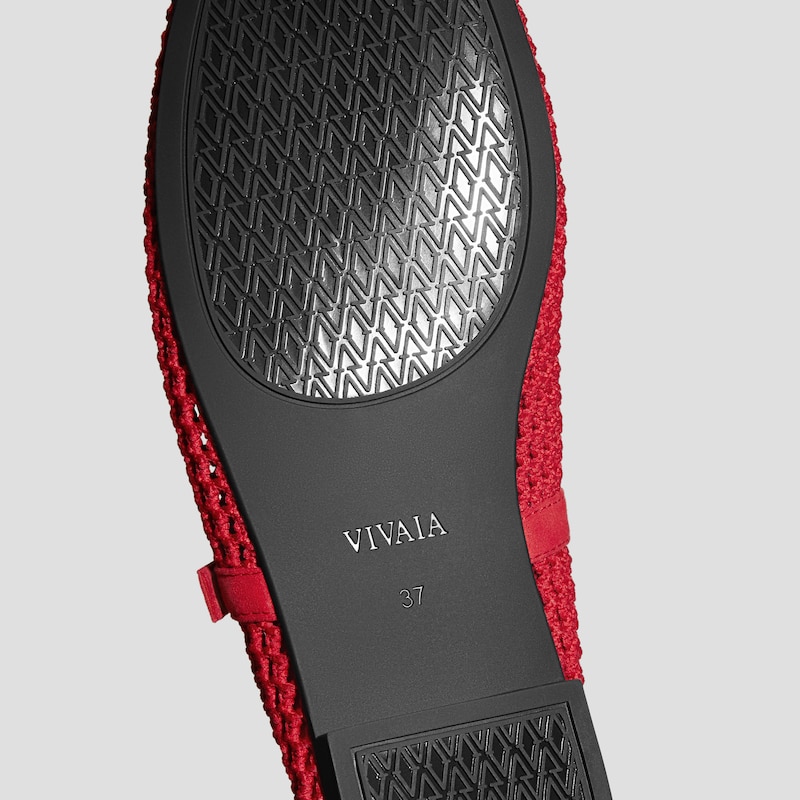 Almond-toe Mary-Jane AdaptAll™（Nelly), RUBY RED MESH, EU35 | VIVAIA