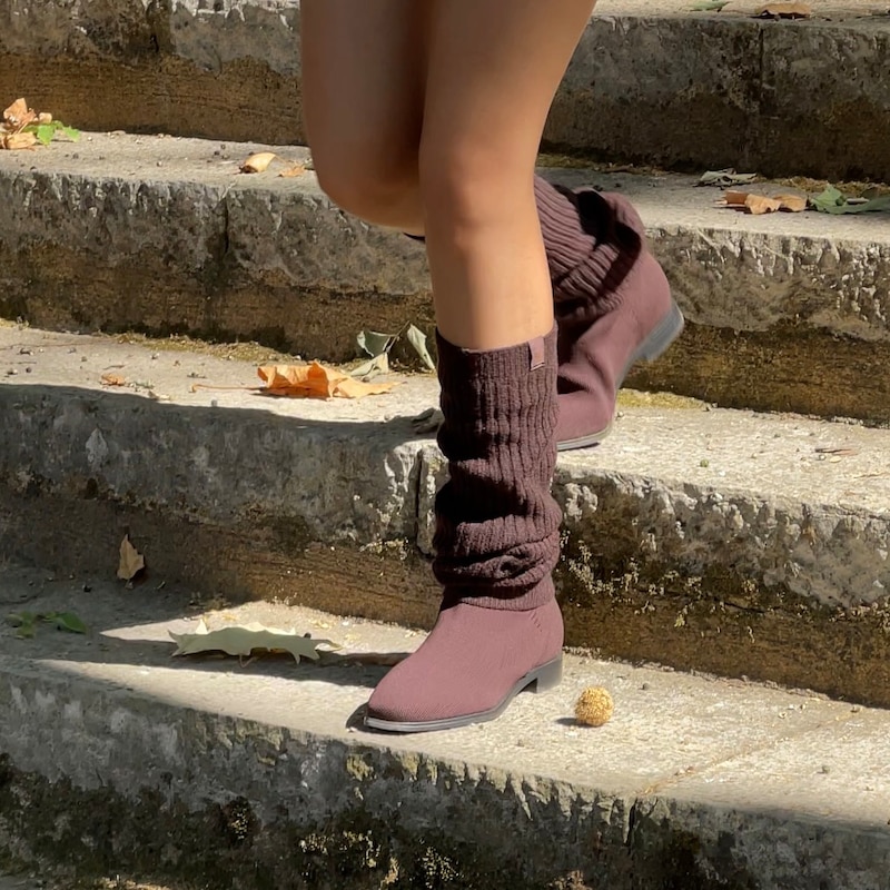 Square-Toe Slip-On Chelsea Boots (Ryan Slip-On), DARK CHOCOLATE, EU41.5 | VIVAIA