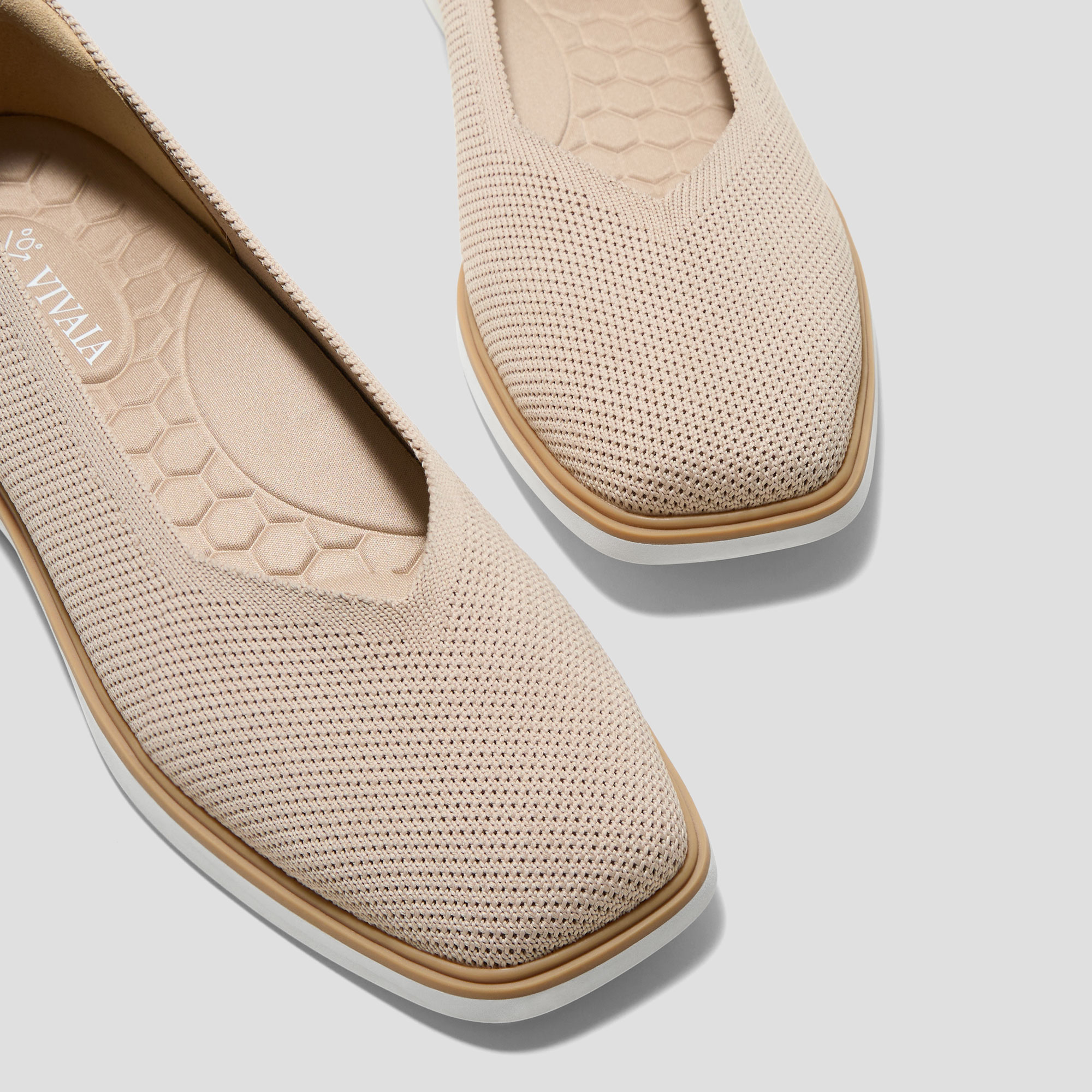 Square-Toe All-Day Standing Flats (Mabel), ALMOND, EU35 | VIVAIA