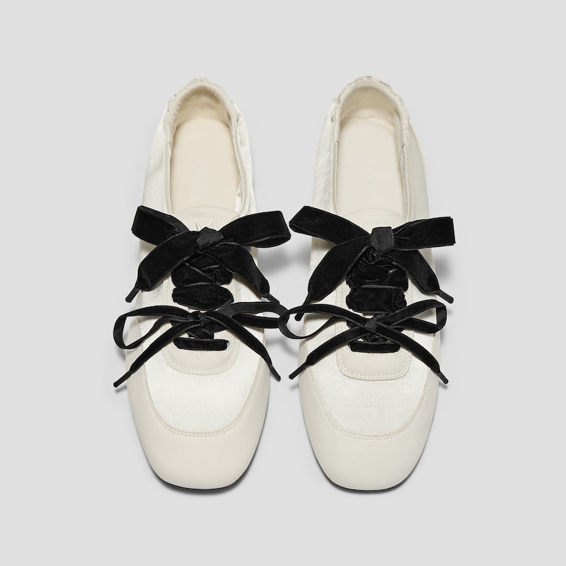 Black Swan × VIVAIA Square-Toe Lace-Up Satin Sneakerina (Cristina), LIGHT GOLD, EU39.5 | VIVAIA