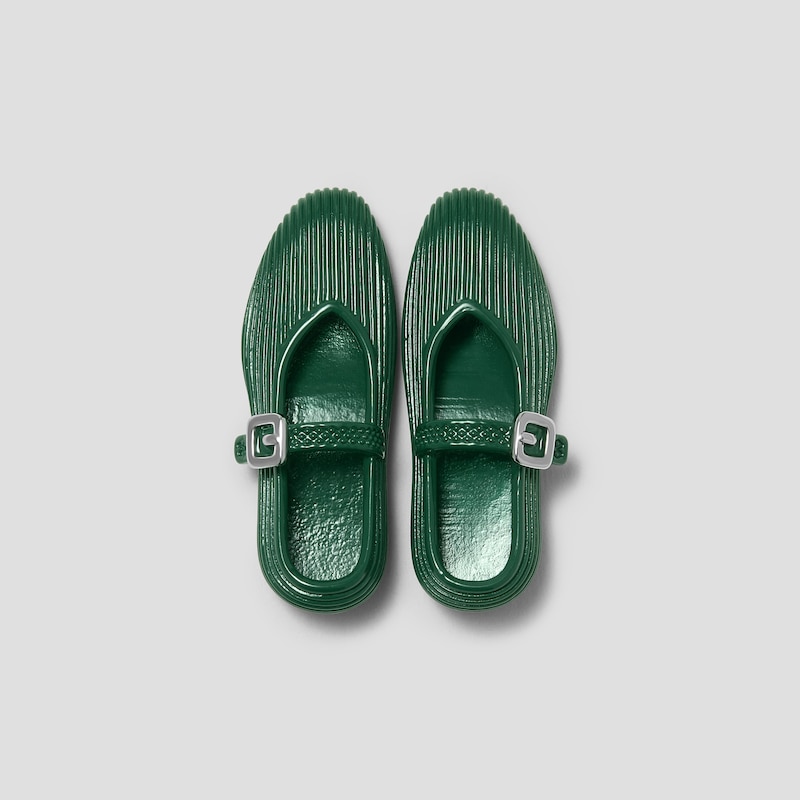 Margot Mary-Jane Fridge Magnet, RUBY  RED, one-size | VIVAIA