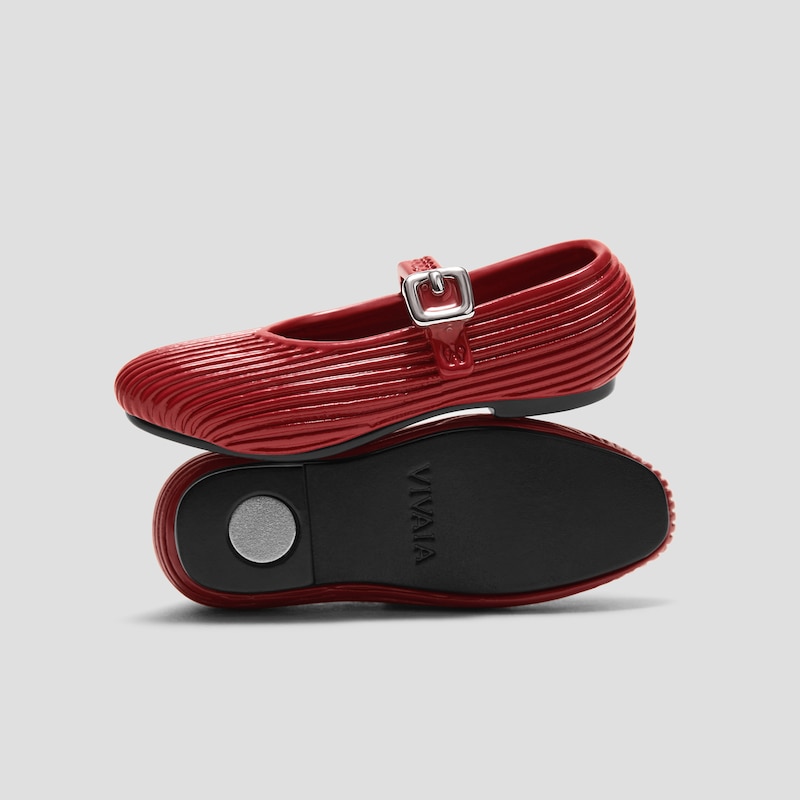 Margot Mary-Jane Fridge Magnet, RUBY  RED, one-size | VIVAIA