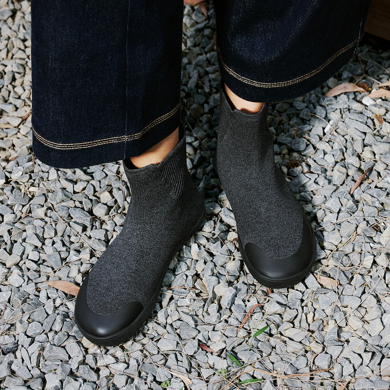 Round-Toe Barefoot Sneakers (Milo), BLACK/CHARCOAL WATER RPT, EU39.5 | VIVAIA