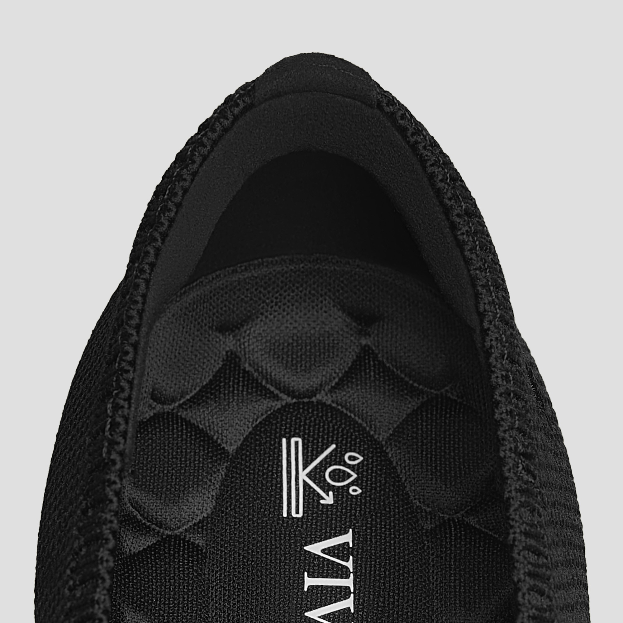 Lightweight Pointed-Ballet Flats (Aria Walker), Black - WATER