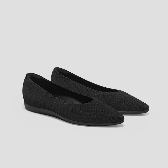 Lightweight Pointed-Ballet Flats (Aria Walker)