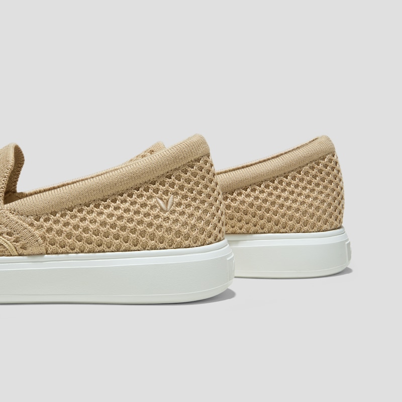 Classic Slip-On Unisex Sneakers (V-Tune), NUDE PEACH MESH, EU35 | VIVAIA