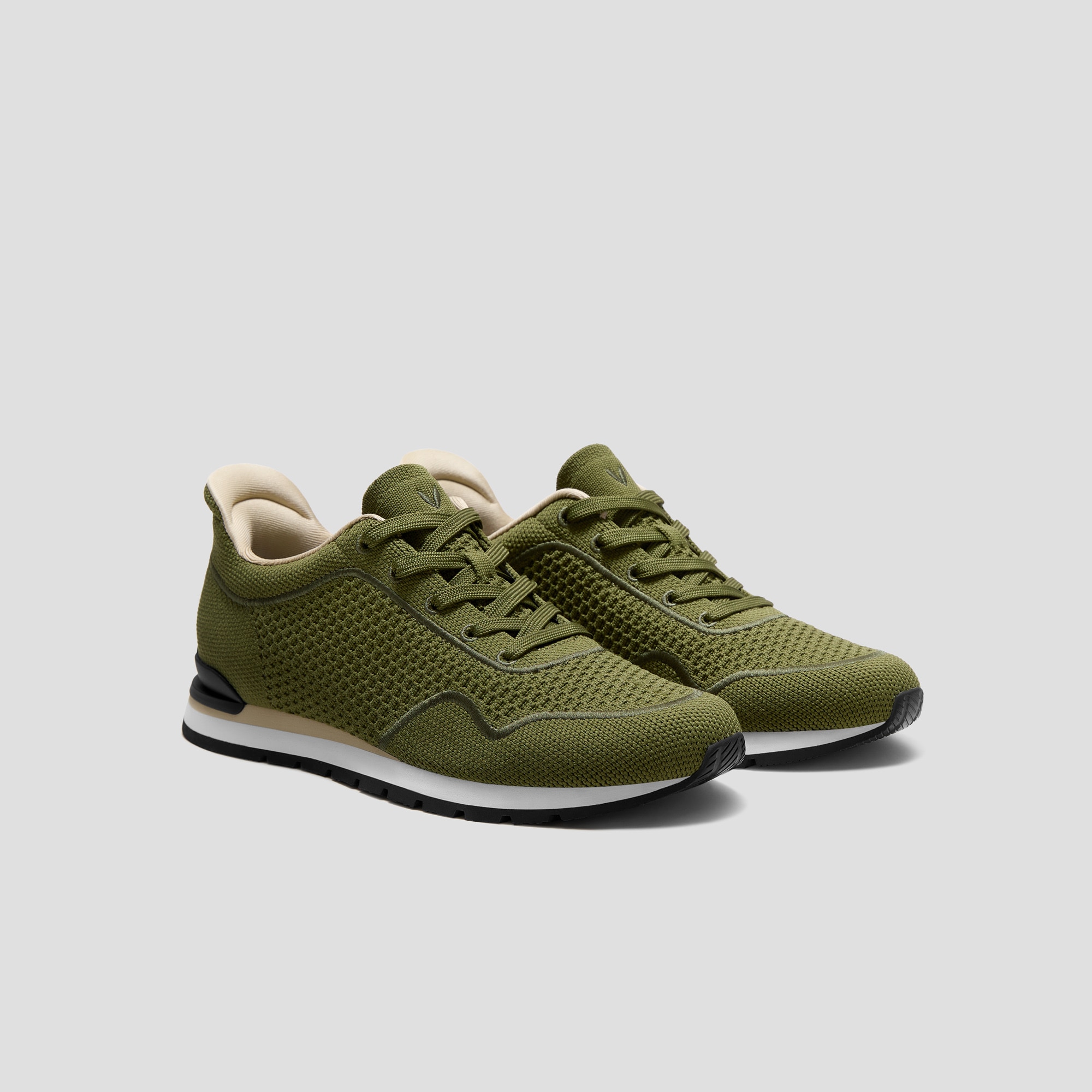 Unisex Comfy Slip-On Sneakers (Allday) | VIVAIA