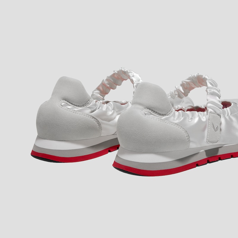 Round-Toe Satin Mary Janes (Ayla), WHITE/OFF GREY, EU39 | VIVAIA