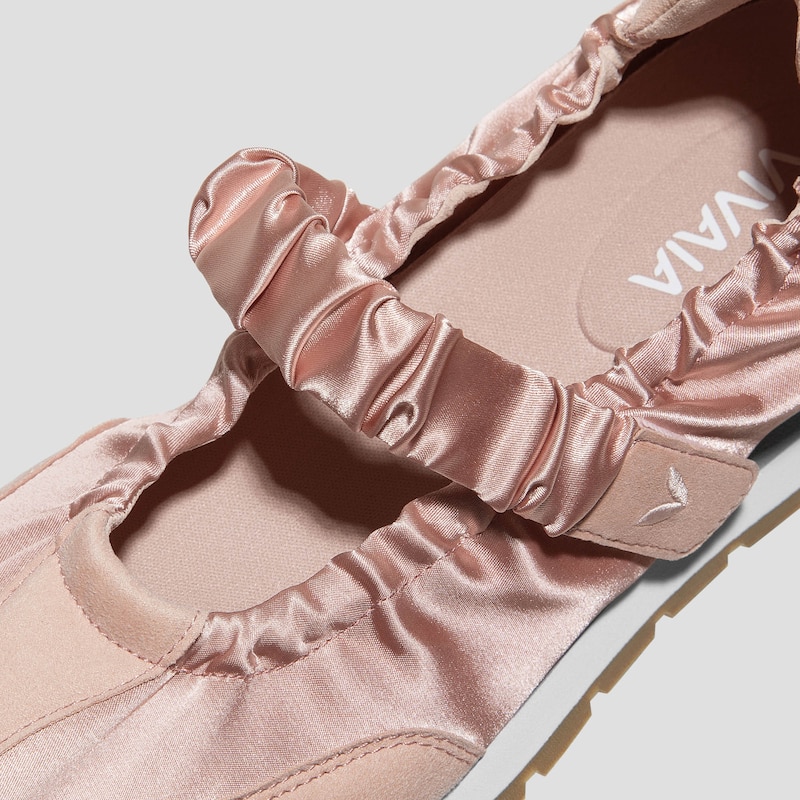 Round-Toe Satin Mary Janes (Ayla), PEACH BLUSH, EU38 | VIVAIA