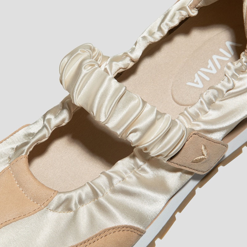 Round-Toe Satin Mary Janes (Ayla), LIGHT GOLD/ALMOND, EU41 | VIVAIA