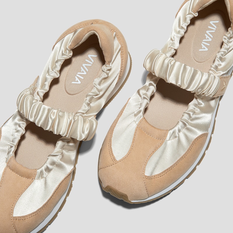 Round-Toe Satin Mary Janes (Ayla), LIGHT GOLD/ALMOND, EU41 | VIVAIA