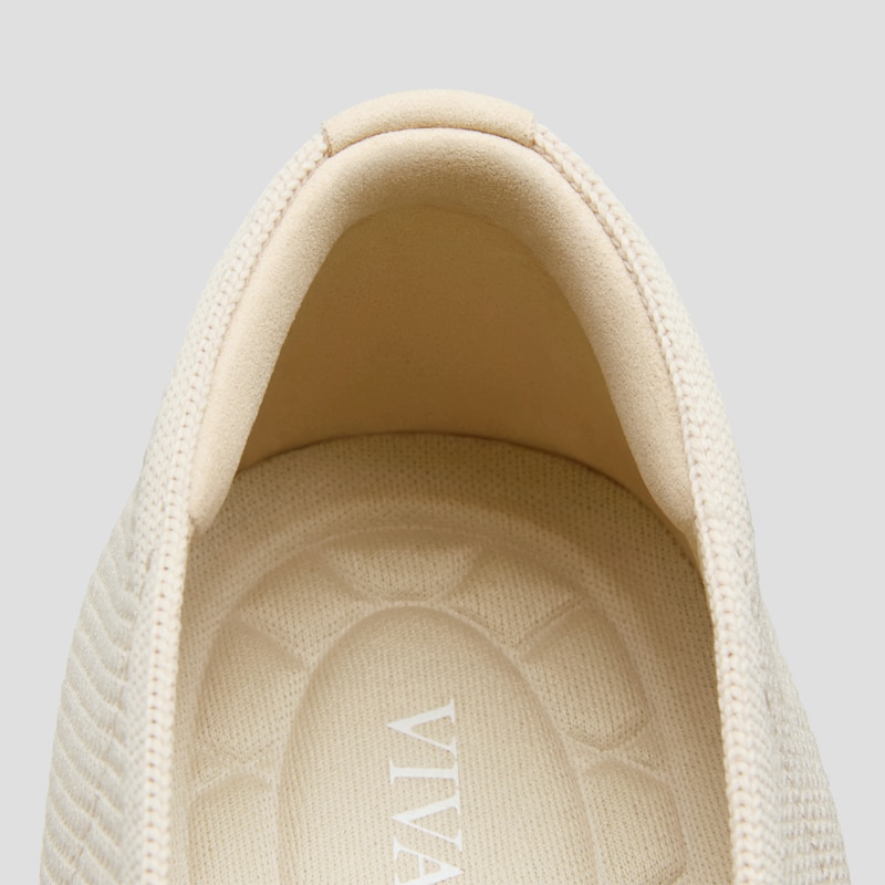 Square-Toe Margot™ V-Cut Flats (Margot™ 3.0), CREAM IVORY, EU38 | VIVAIA