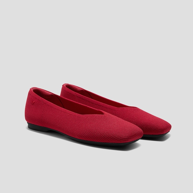 Square-Toe Margot™ V-Cut Flats (Margot™ 3.0)
