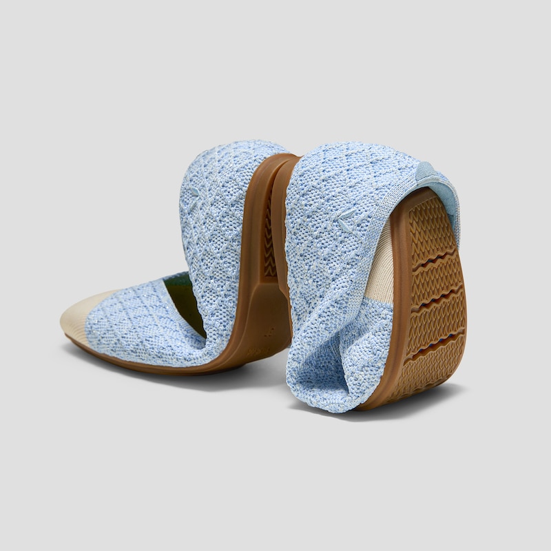 Square-Toe Margot™ V-Cut Flats (Margot™ 3.0), BLUE APRICOT QUILT, EU37 | VIVAIA