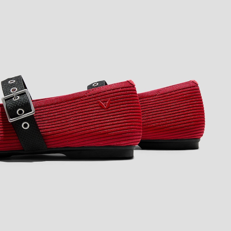 Square-Toe Margot™ Mary Jane (Myriel), Ruby red/Black, EU35 | VIVAIA