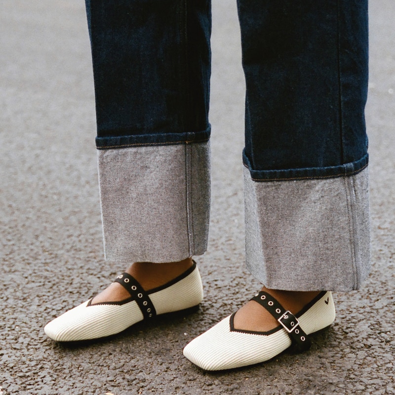 Square-Toe Margot™ Mary Jane (Myriel), PALE APRICOT / BLACK, EU35 | VIVAIA