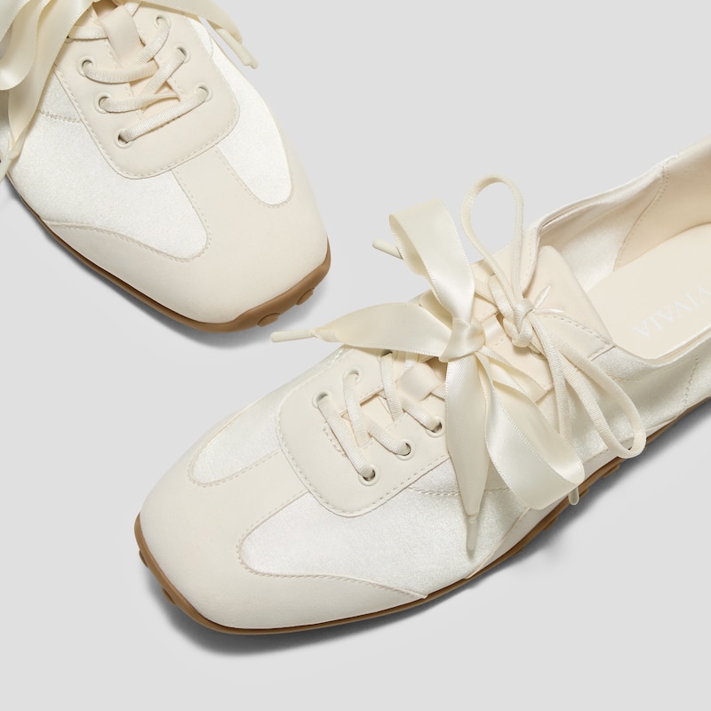 Square-Toe Jogger Sneakerina (Carol), LIGHT GOLD, EU38.5 | VIVAIA